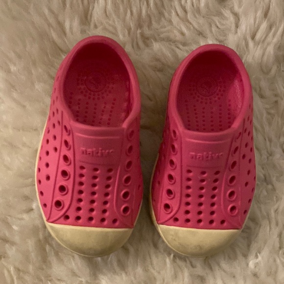 Native Jefferson shoe pink girls - Picture 1 of 4